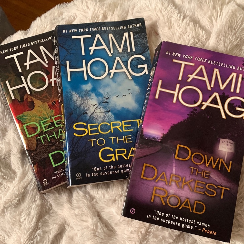 Oak knoll series set. Books 1-3 Tami Hoag